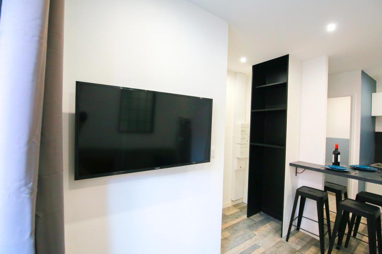 La Montgolfiere, T2 Hypercentre Chic Et Cosy, Wifi Par Sovalfi Apartment *