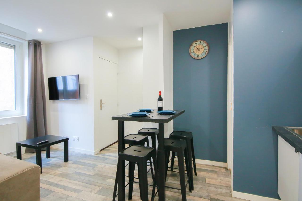 Apartment La Montgolfiere, T2 Hypercentre Chic Et Cosy, Wifi Par Sovalfi